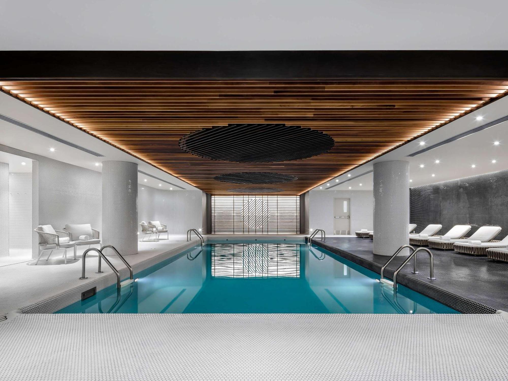 Hotel Fairmont The Queen Elizabeth 5*
